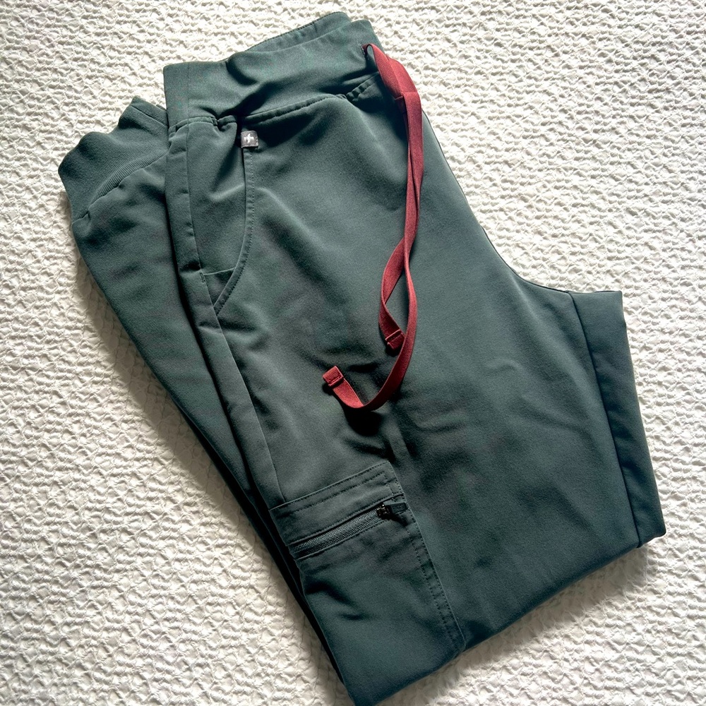 Figs Green Scrubs